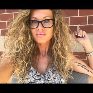 Meet your Posher, Kristen